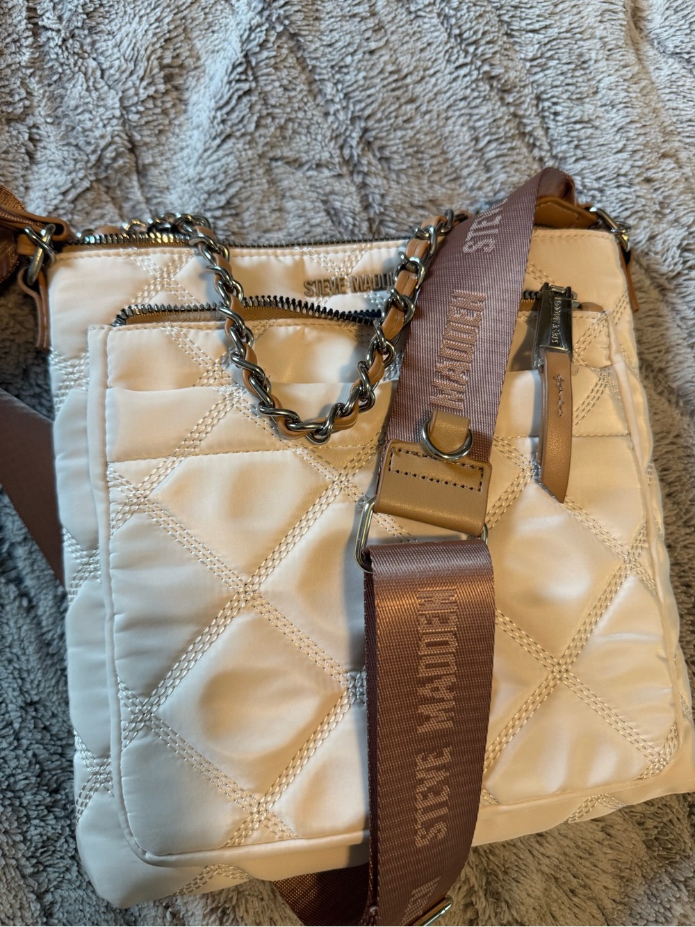 Steve Madden Quilted Cream Crossbody with extra Chain accent